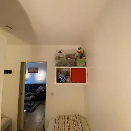 Stylisches Apartment, Free Wlan, Mit 4-5 Betten *