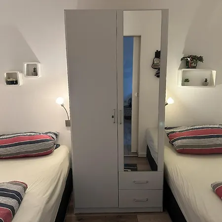Appartement Stylisches Apartment, Free Wlan, Mit 4-5 Betten